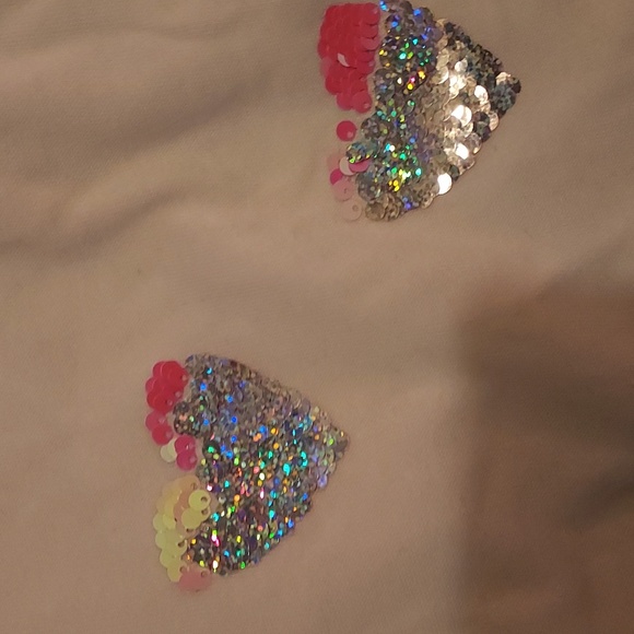 Scoop Neck Sparkle Heart Sweater - Picture 4 of 6